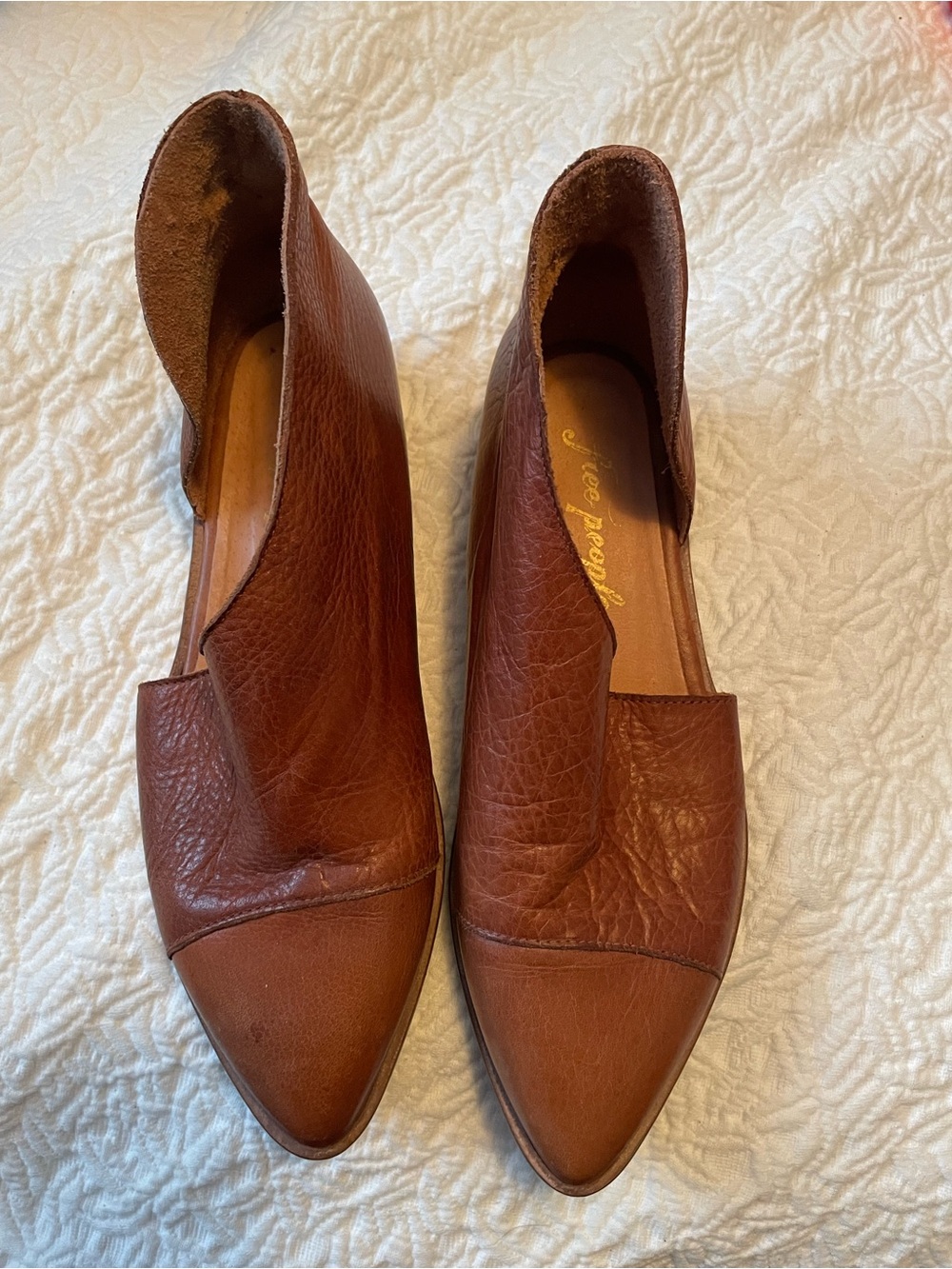 Free People Royals Brown Pointed Toe Leather Flats Size 7